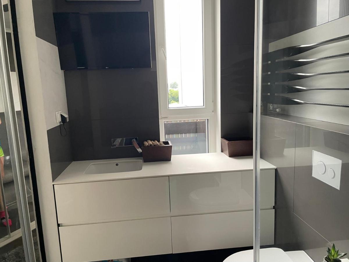 3Bedroom Smarthome Apartment Zielona Góra Eksteriør bilde